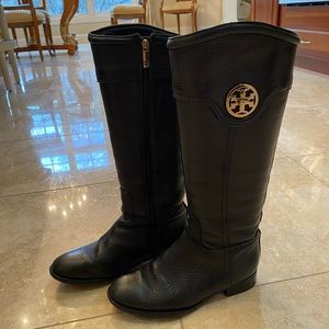 TORY BURCH Black Leather Riding Boots with Gold Motif